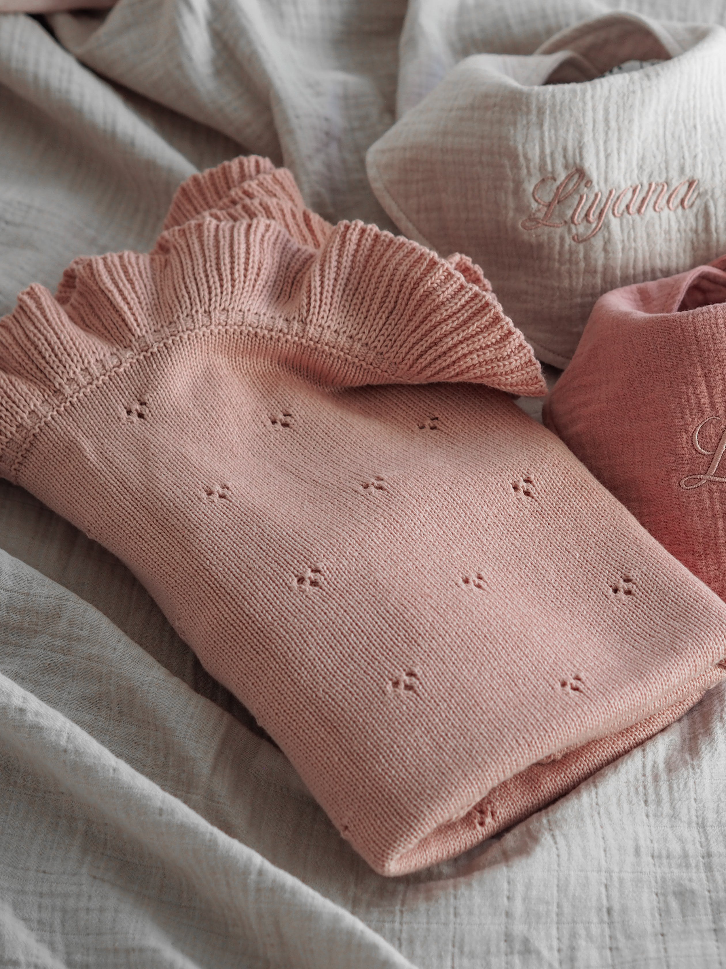 Babytæppe i Pointellestrik | Rosa
